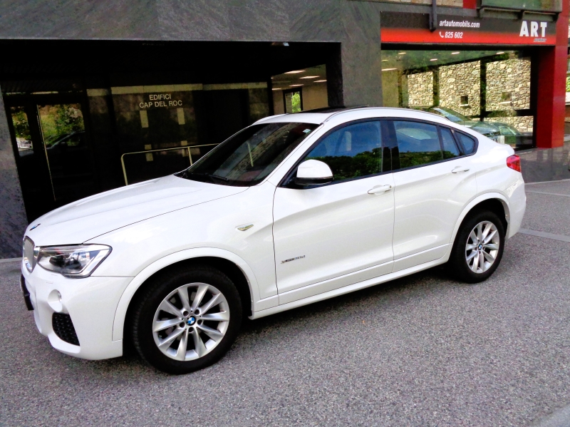 BMW X4 30 D X-DRIVE -PACK M-