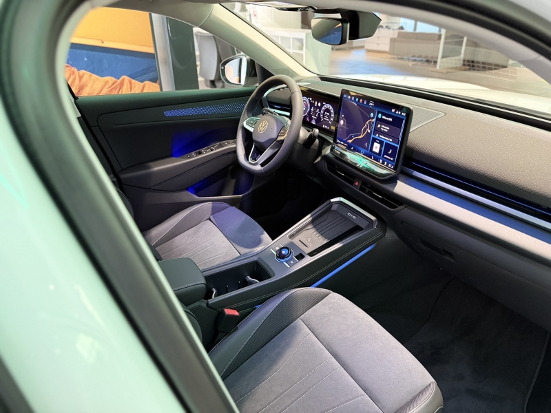 VOLKSWAGEN T-ROC STYLE 1.5 ETSI 150 DSG7